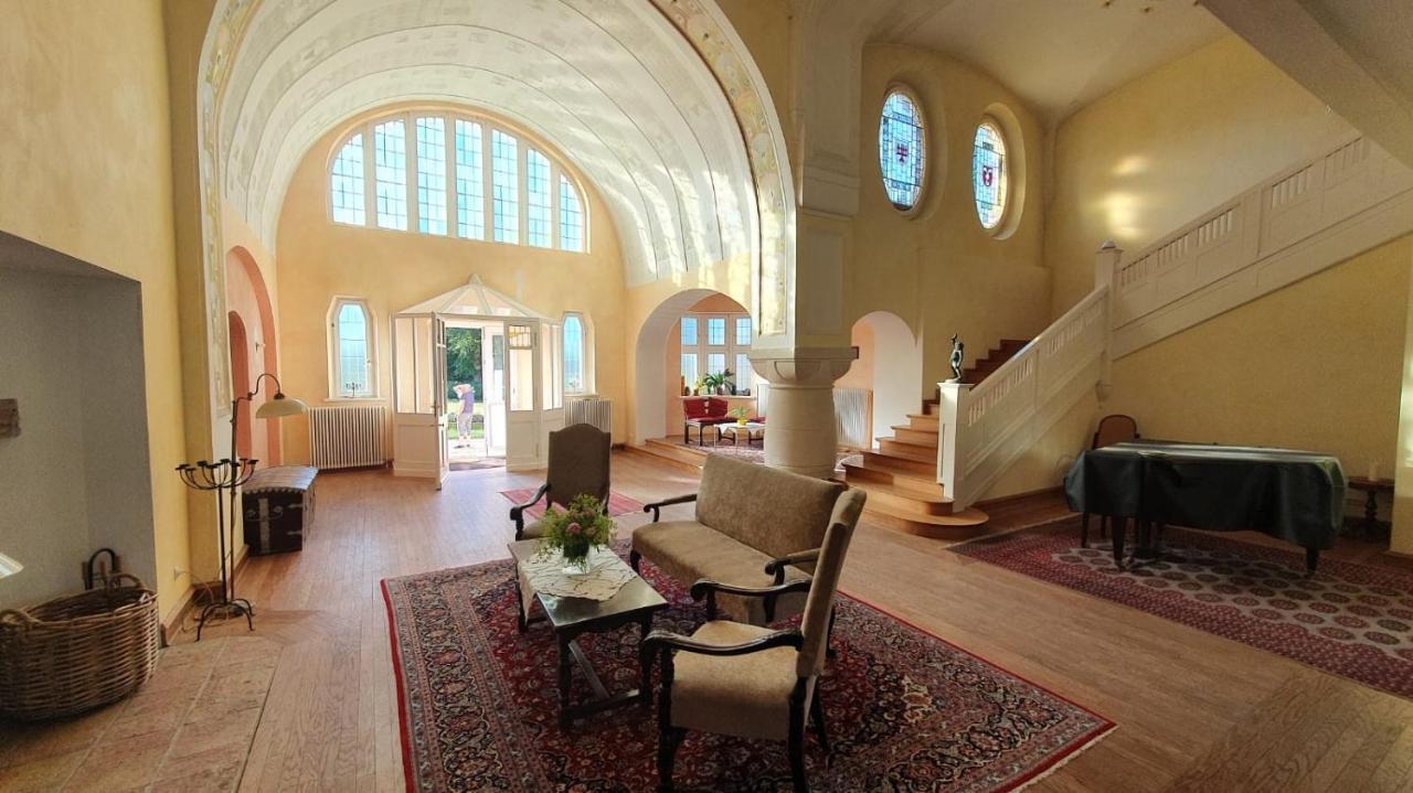 Schloss Lelkendorf Apartment Ulrichshusen Maisonette Fewo Mecklenburger Seenplatte Mit Dachterrasse Naehe Ostsee Екстериор снимка